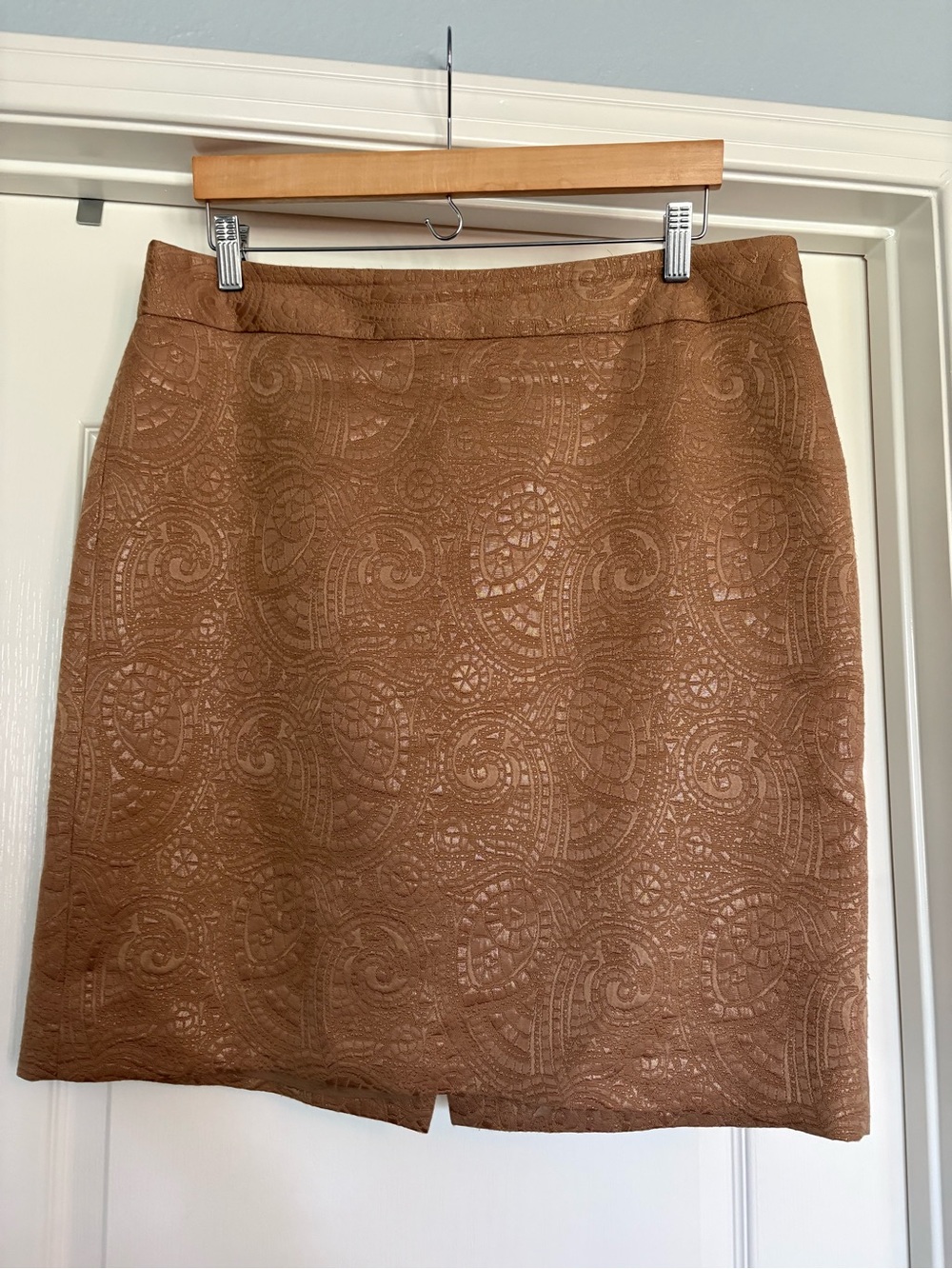 Banana Republic Tan Textured Pencil Skirt